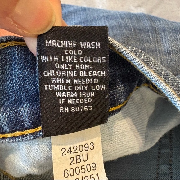 VS Victoria Secret Low Rise 5 Denim Blue Jeans Wmn’s Sz 6 - Picture 9 of 10